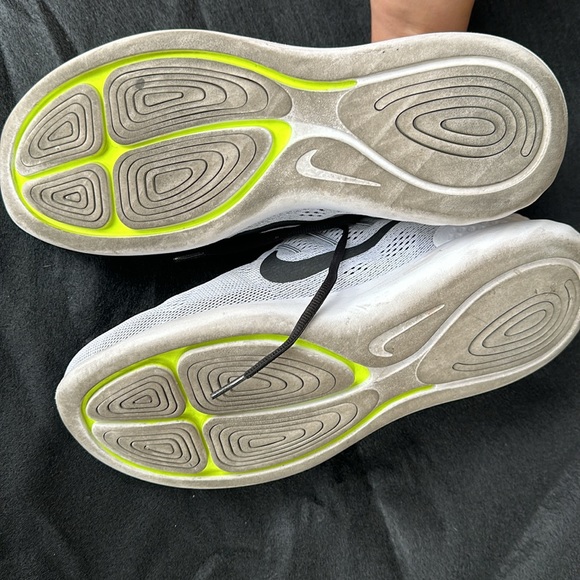 Men's Nike LUNARGLIDE 8 Running Shoes 843725-101 - Picture 6 of 6
